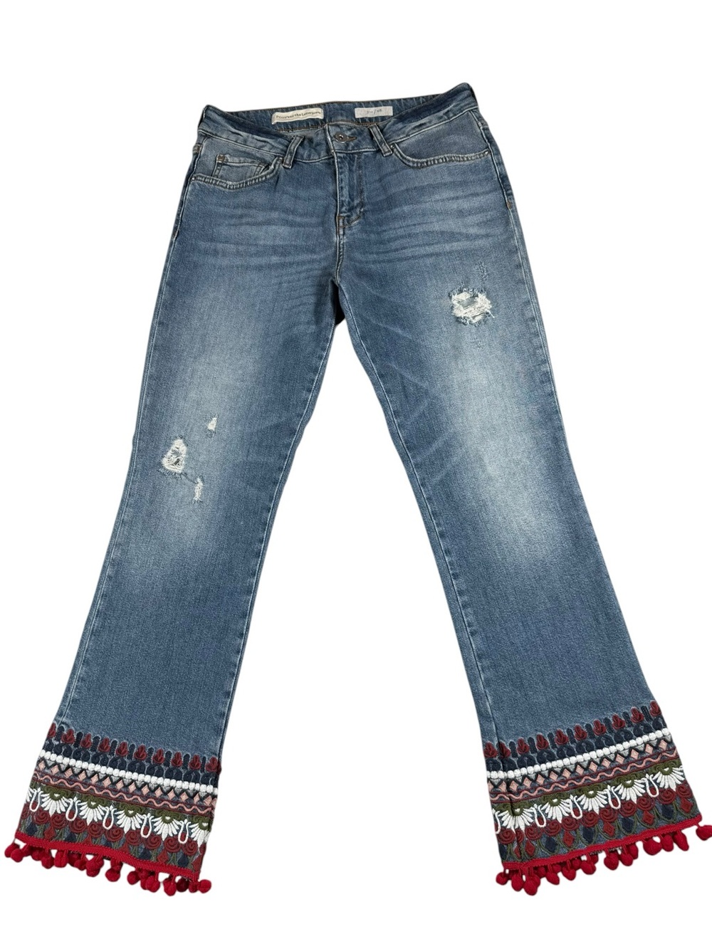 Anthropologie Pilcro Boho Embroidered PomPom jeans, 28.